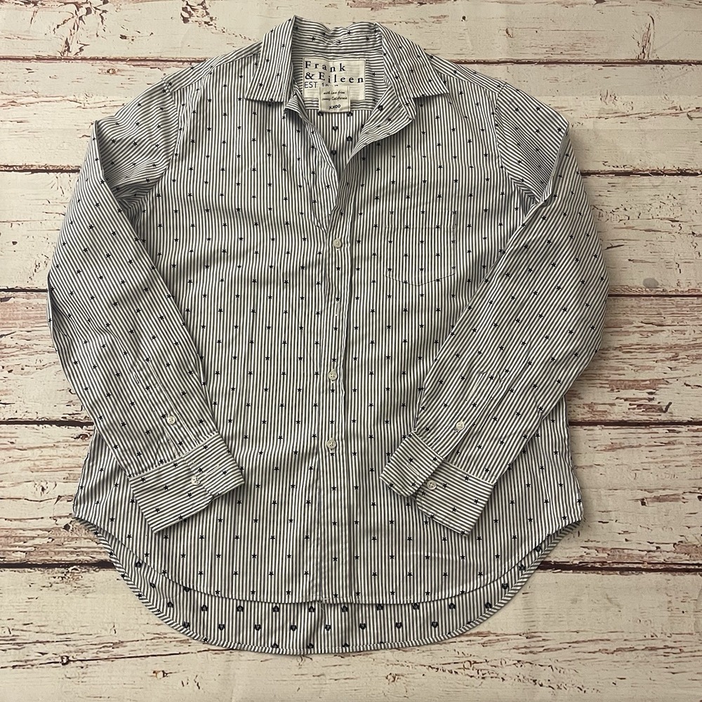 Frank & Eileen Shirt Womens Size XS Button‎ Up Blue/White Stars Stripes Italy